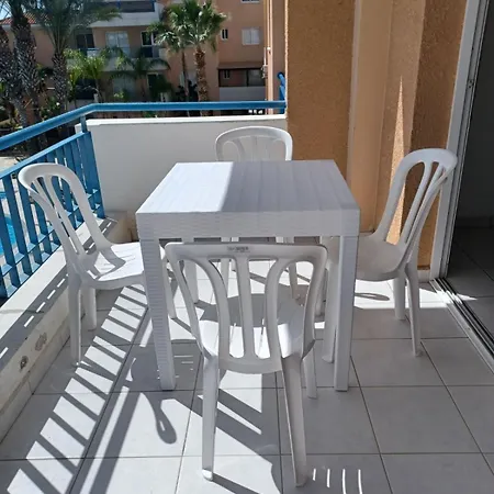 Iris Village Apartment Paphos