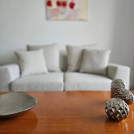 Iris Village Apartment *