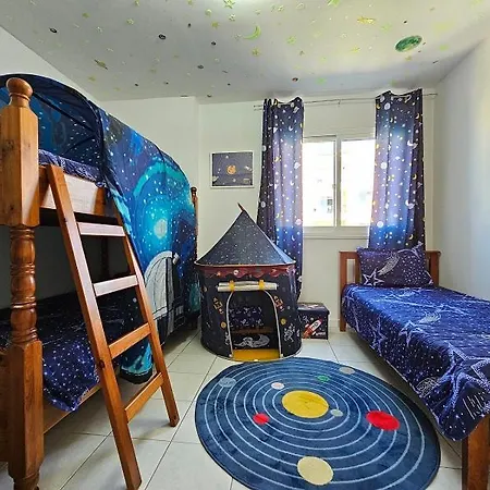 Iris Village Apartment *